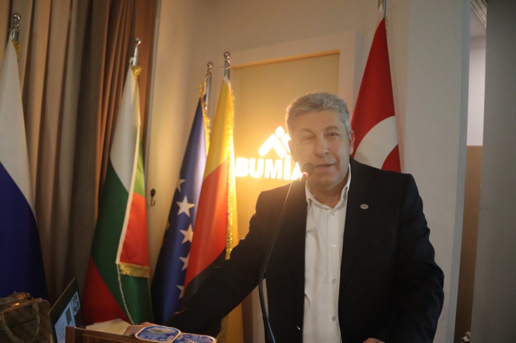 İş dünyası yapay zekânın yakın markajında