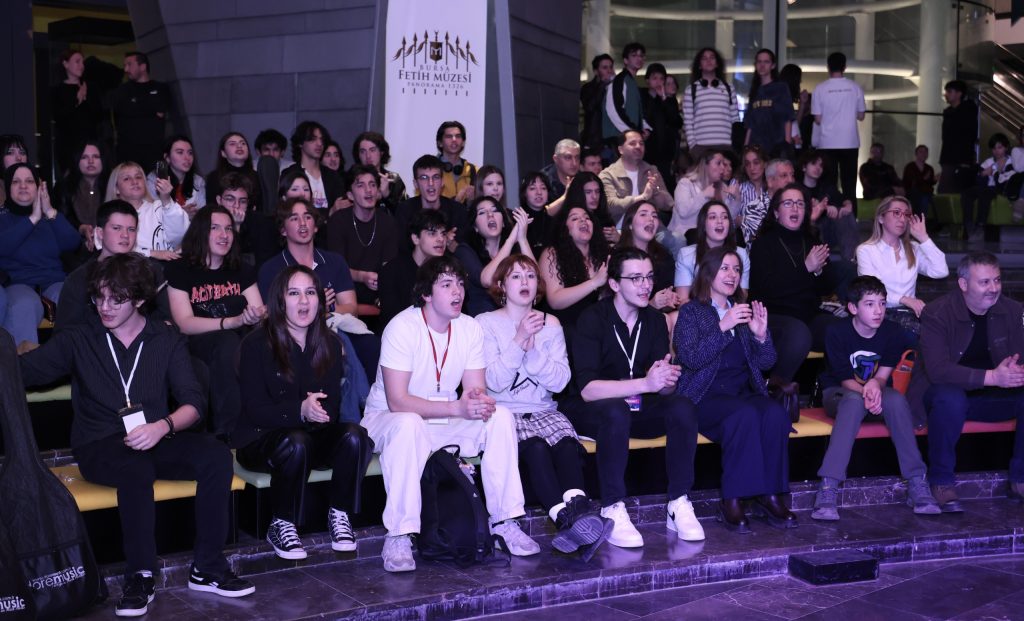 Osmangazi’nin Yıldızları Sahne Aldı: Liseli Orkestralar Yarışıyor’da Final Coşkusu!