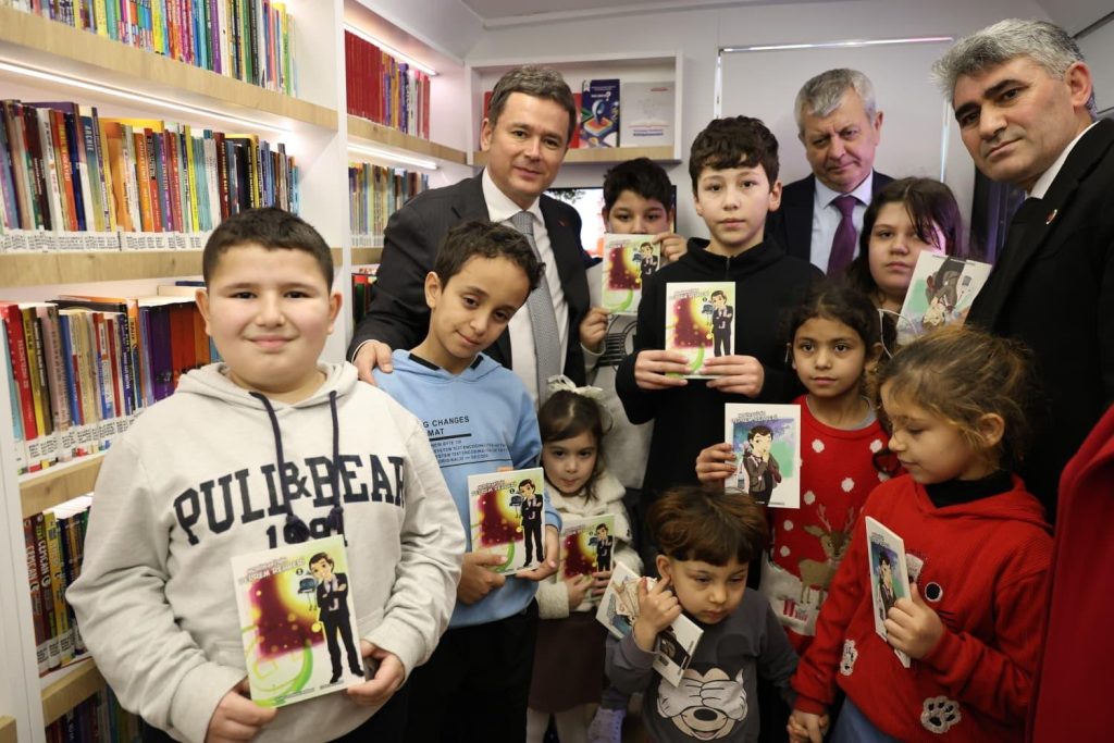 Osmangazi’nin “Gezici Kütüphanesi” Yollarda