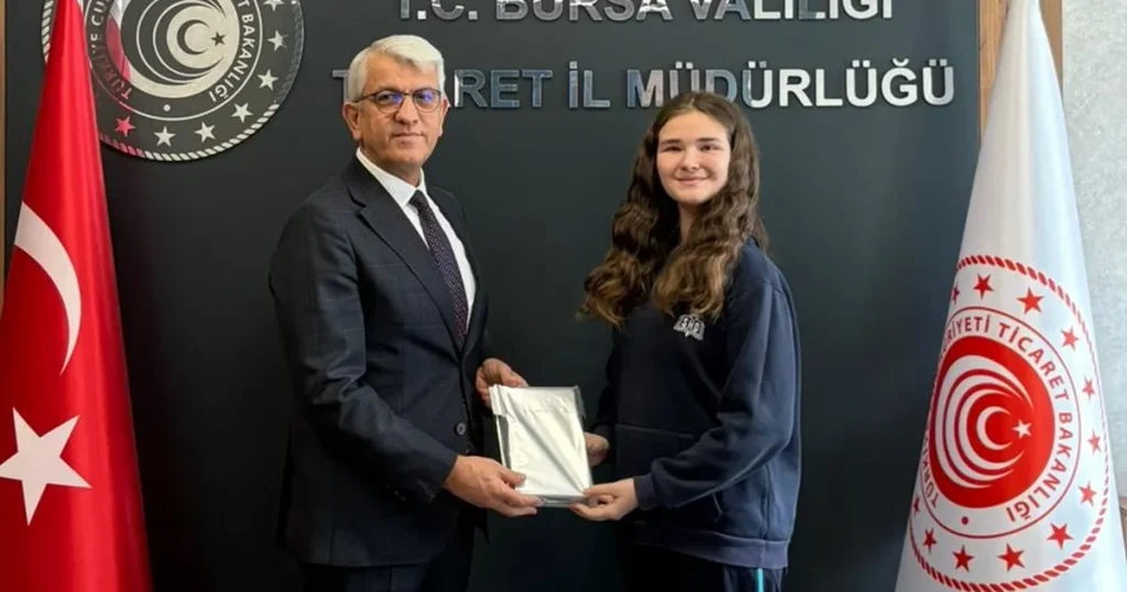 Bilinçli Tüketici Resim Yarışması’nda Esma Gül Bursa birincisi oldu