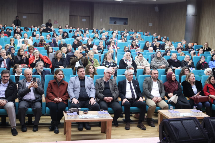 Bursa Osmangazi Belediyesi Müzeyyen Senar’ı unutmadı