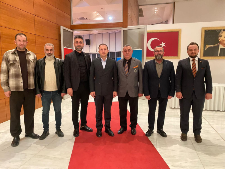 Bursa Yenişehir Belediye Başkanı Ercan Özel 'yılın en başarılı başkanı' seçildi