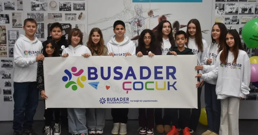 BUSADER geleceğe çocuklarla yürüyor… BUSADER Çocuk iş başında