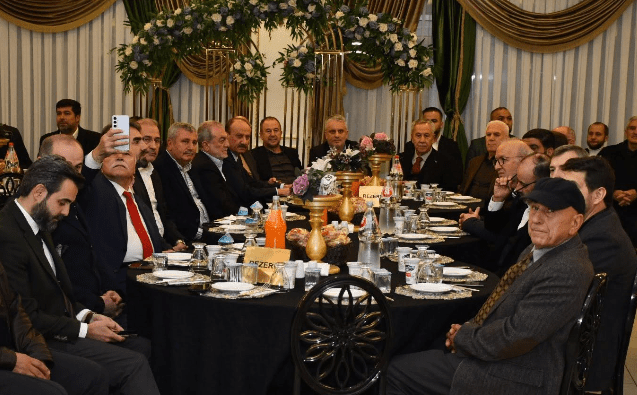 Bursa Cemiyet Hayatı Bu Düğünde Buluştu: Kılıçaslan ve Yurdakul Ailelerinin Mutlu Günü