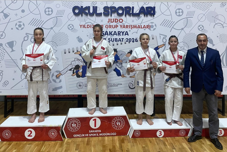 Mudanyalı sporcu Duru Şimşek, Mart'ta Bursa'yı temsil edecek