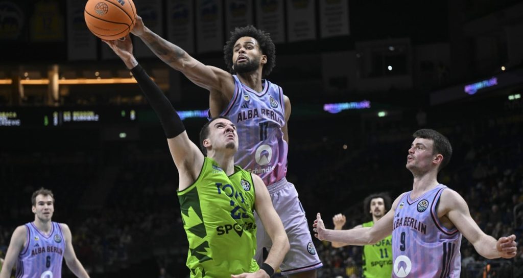 TOFAŞ çeyrek final şansını kaybetti