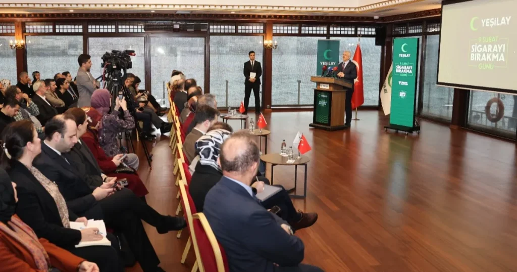 Yeşilay uyardı: E-sigara gençler için büyük tehdit