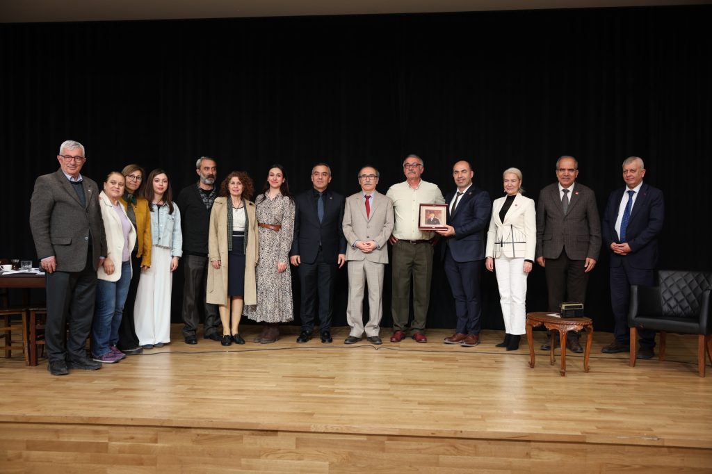 Osmangazi’de “Ben Orhan Kemal” ile Tiyatro Şöleni