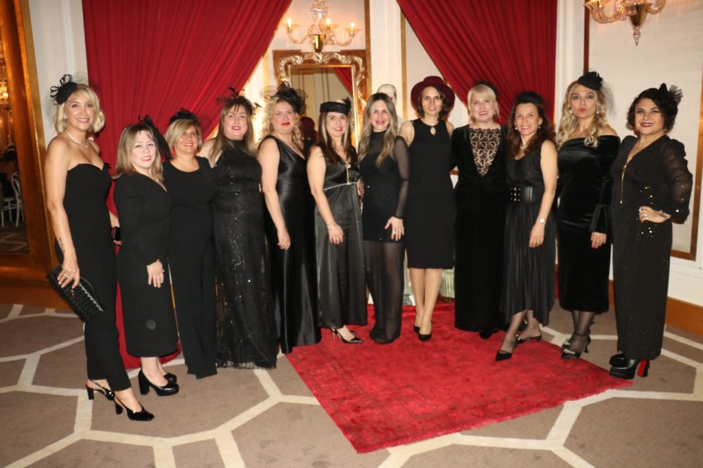 Bursa’da Şapka Devrimi’nin 100. Yılına Görkemli Balo