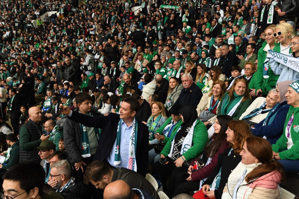 Osmangazililer Bursaspor Aşkıyla Buluşmaya Devam Ediyor