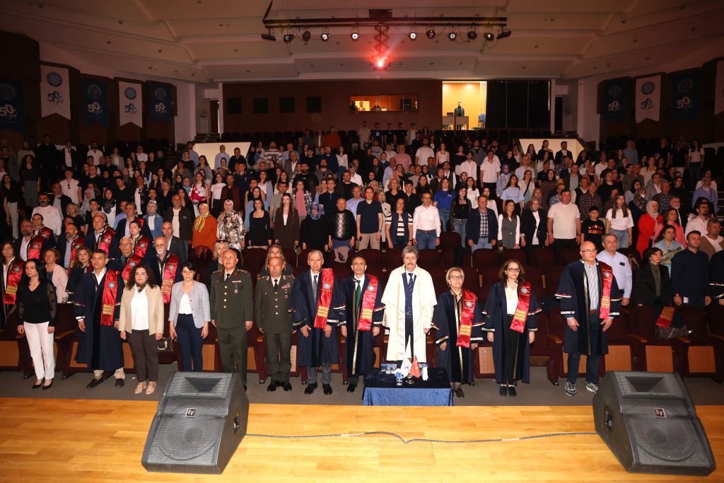 Geleceğin Veteriner Hekimleri Beyaz Önlüklerini Giydi