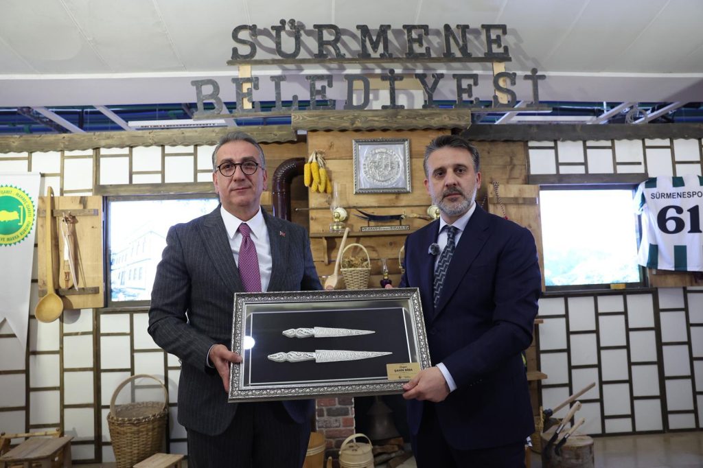 ‘BURSA BIÇAĞI’ Dünya Sahnesinde