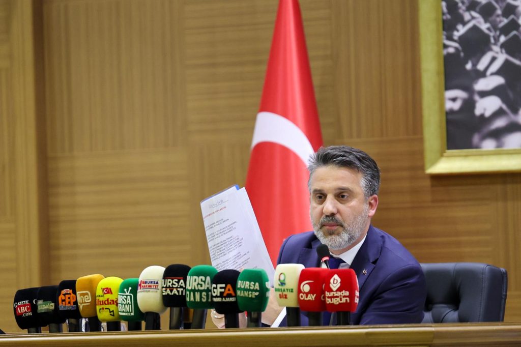 Büyükşehir Meclisinde Deprem Seferberliği… Şahin Biba Bakan Murat Kurum’la Görüştü