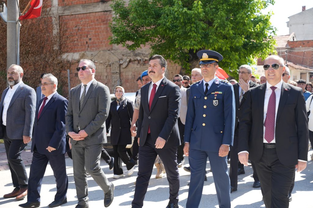 Yenişehir’de 19 Mayıs Coşkusu… Ercan Özel’den “19 Mayıs Ruhu Nesilden Nesile Yaşıyor” Vurgusu