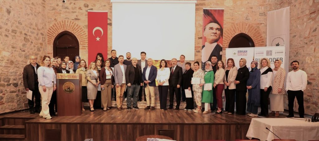 Osmangazi’de Aile Yapısını Güçlendiren Proje Sona Erdi