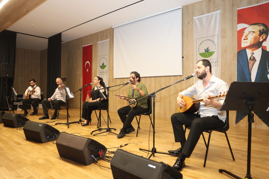 Osmangazi’de 700. Yıl Coşkusu: Anadolu Türküleri Kulakların Pasını Sildi