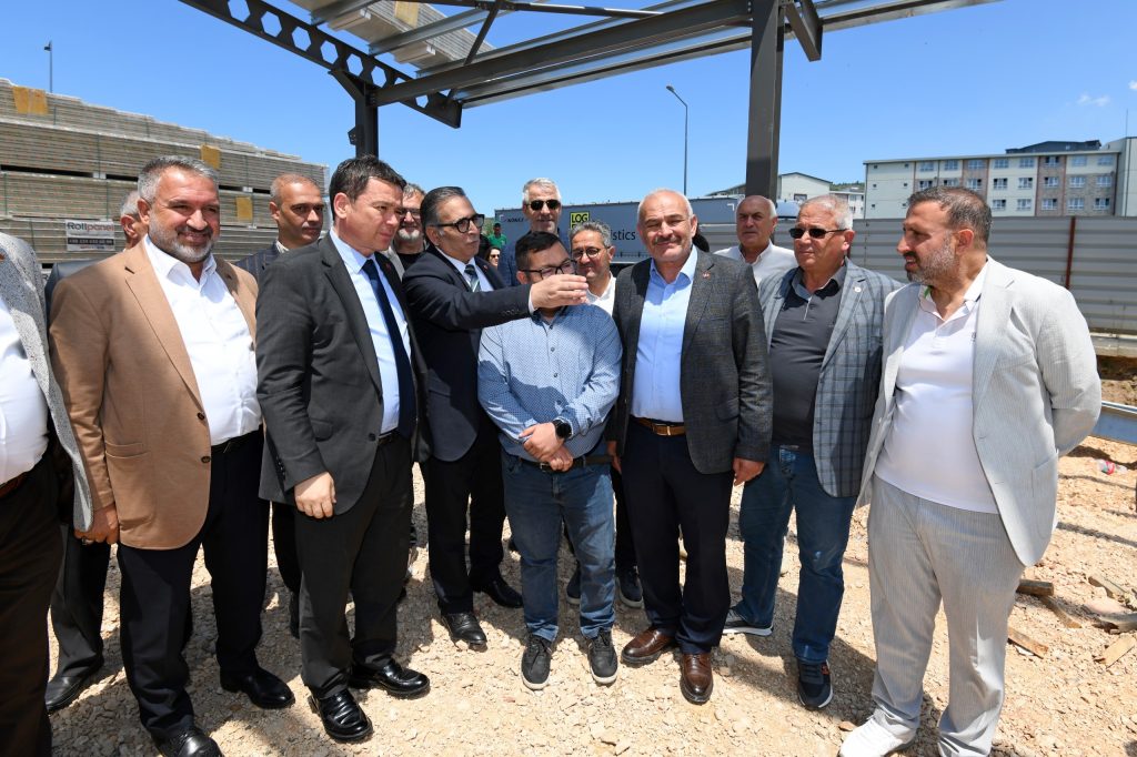 Demirtaş’a Modern ve Çevreci Pazar Kompleksi… Başkan Erkan Aydın Açılış İçin Gün Verdi