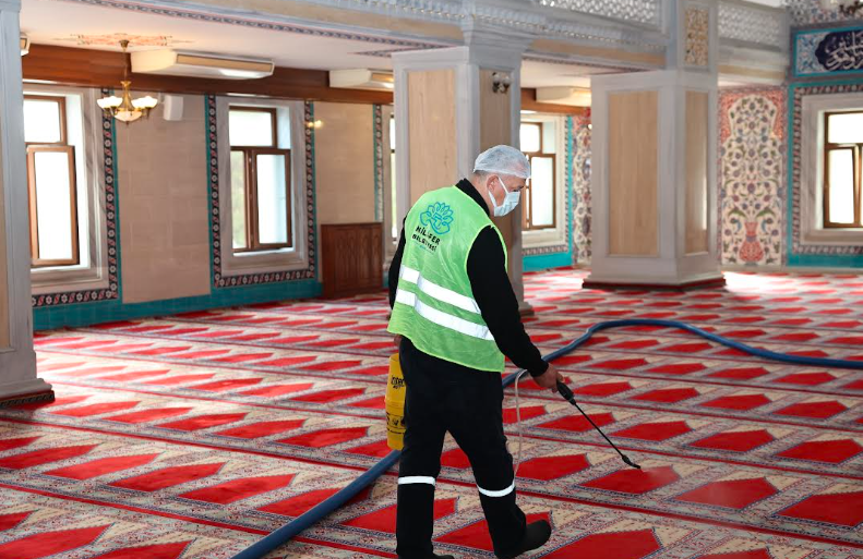 Nilüfer’in İbadethanelerinde Bahar Temizliği