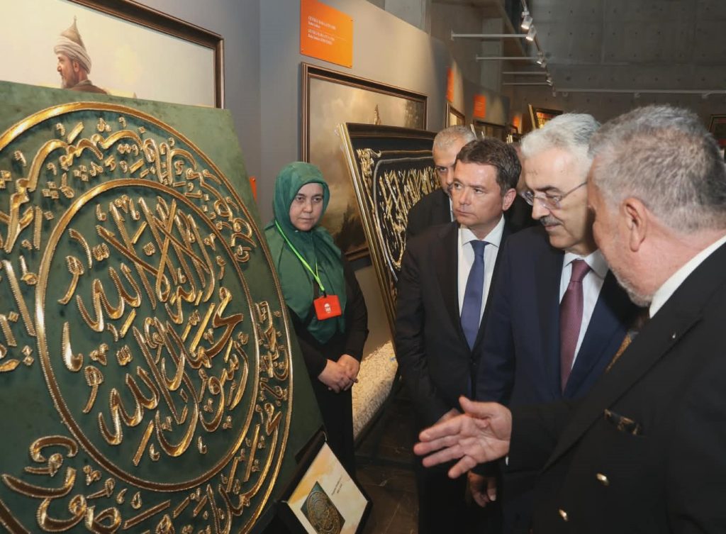 Osmangazi’de Mukaddes Emanetlere Yoğun İlgi