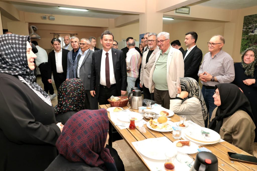 Başkan Erkan Aydın Tuzaklı’da Müjdeyi Verdi: “Kırsal Mahallelerde İmar ve Doğalgaz Sorunu Çözülüyor”