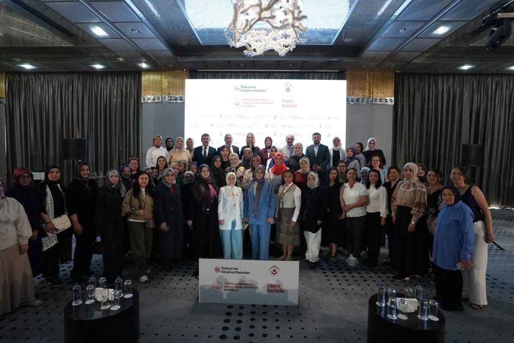 Aile ve Sosyal Hizmetler Bakanlığı ve Hepsiburada, Türkiye’nin Girişimci Kadınlarıyla Bursa’da Buluştu