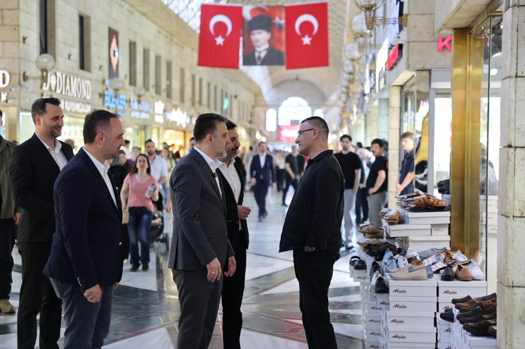 Büyükşehir Başkan Vekili Şahin Biba’dan Pınarbaşı Ve Hamitler Şehitliği’ne Anlamlı Ziyaret!