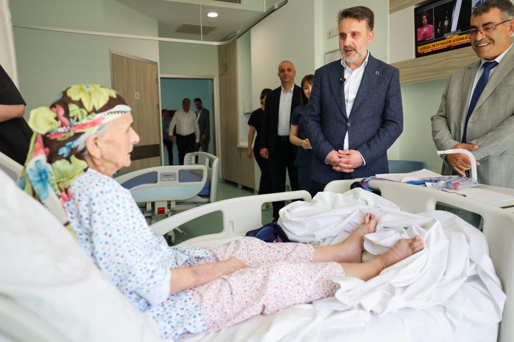 Başkan Vekili Biba’dan Bayramda Gönül Ziyaretleri