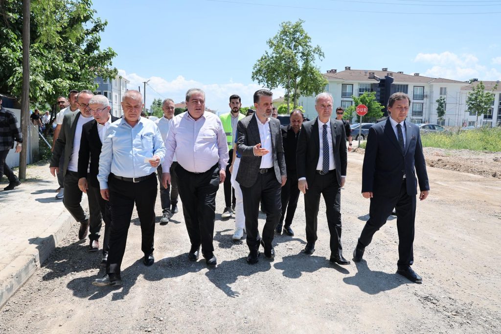 Başkan Vekili Şahin Biba İnegöl’de Sahaya İndi: İnegöl’de Sorunlara Kalıcı Çözüm Üreteceğiz