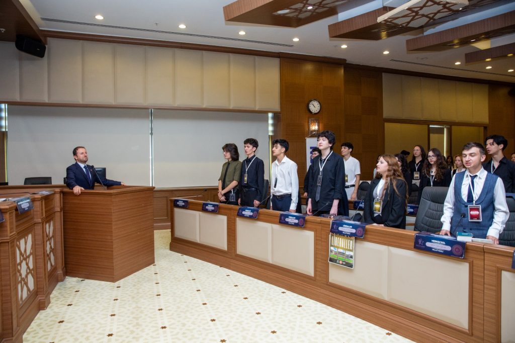 Bursa’da Gençlik Parlamentosu Kuruldu