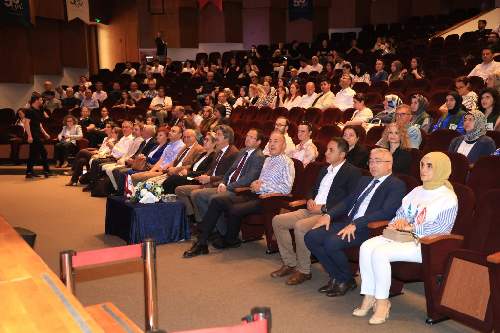 Uludağ Üniversitesi’nden Küresel Tehdide Karşı Akademik Barikat… Tütün Devlerinin “Bağımlılık Mühendisliği” Deşifre Edildi