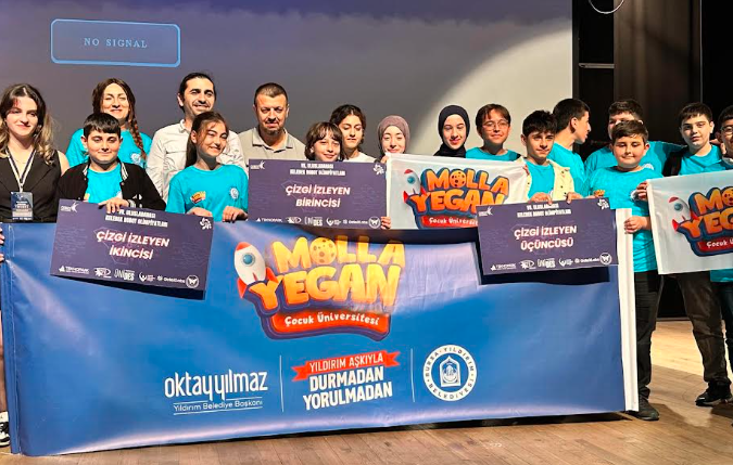 Yıldırım’ın Mucitleri Uluslararası Arenada Kürsüyü Kapattı... Molla Yegan’dan Robot Olimpiyatları’nda Tarihi Başarı Yıldırım’ın Mucitleri Uluslararası Arenada Kürsüyü Kapattı... Molla Yegan’dan Robot Olimpiyatları’nda Tarihi Başarı