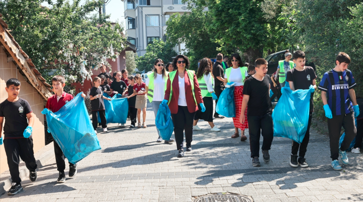 Nilüfer’den Gölyazı’da Anlamlı Çevre Hamlesi: “Çevreci Eller Buluşuyor”