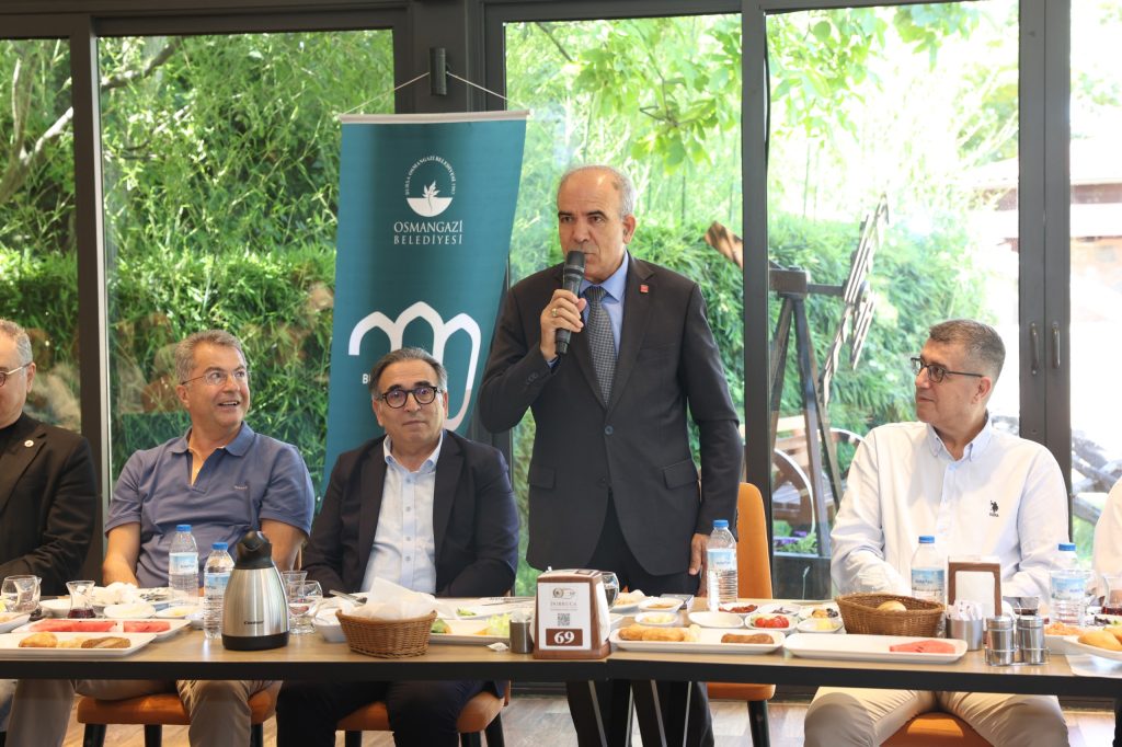 Başkan Erkan Aydın Osmangazi Belediyesi Kurucu Meclis Üyeleriyle Buluştu