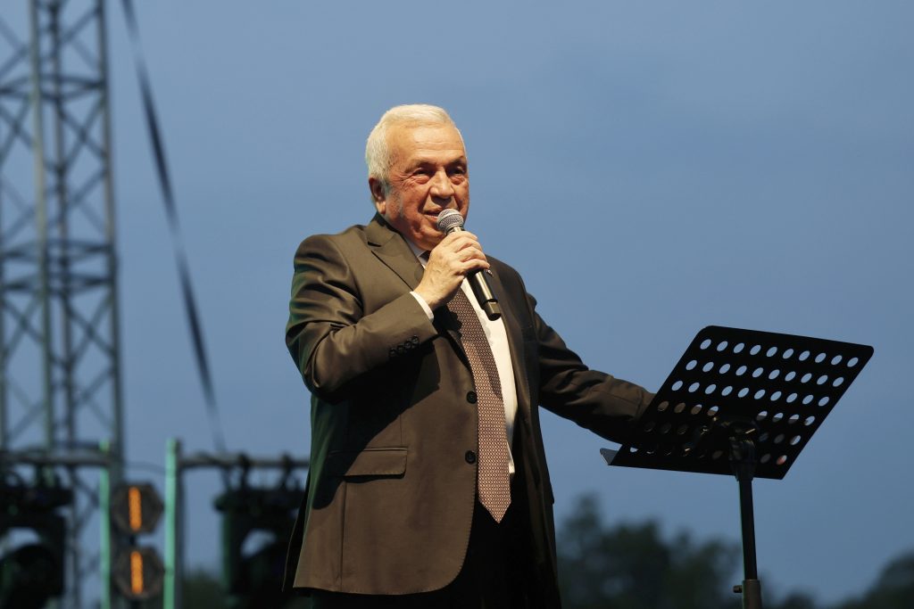 2. Nilüfer Karadeniz Festivali Resul Dindar Konseriyle Coşkulu Başladı