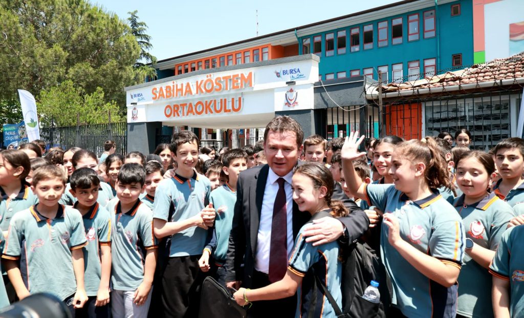 Osmangazi Belediyesi’nden Çocuklara Güvenli Okul Sokağı