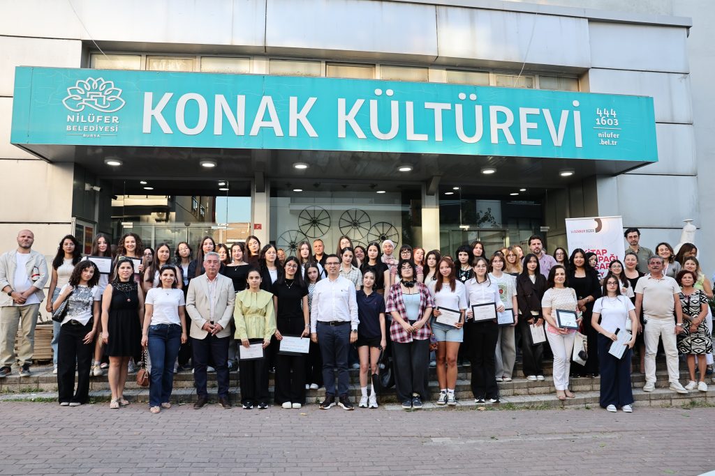 LİSELERARASI KİTAP KAPAĞI YARIŞMASI’NDA KAZANANLAR BELLİ OLDU