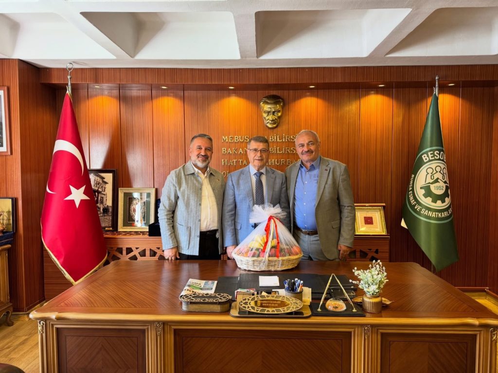 Bursa Seyyar ve Pazarcı Esnafı Oda Başkanı Refik Aksu’dan Hayırlı Olsun Ziyareti…