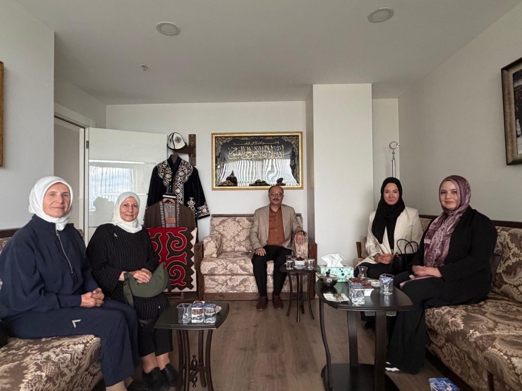 Mehir Aile Platformu Bursa İl Temsilciliğinden Milletvekili Mesten'e ziyaret