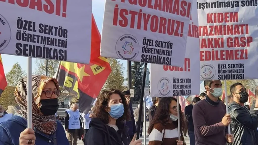 Özel Sektör Öğretmenleri Bursa’da Ayakta: “Patronların Değil, Öğretmenin Yanında Olun!