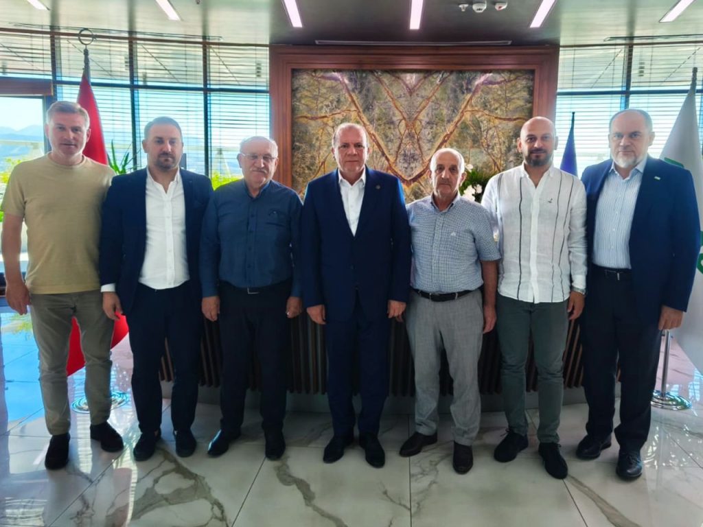 BTSO’da Seçim Yarışı Kızıştı! Özer Matlı’ya Tekstil Devinden Ziyaret!