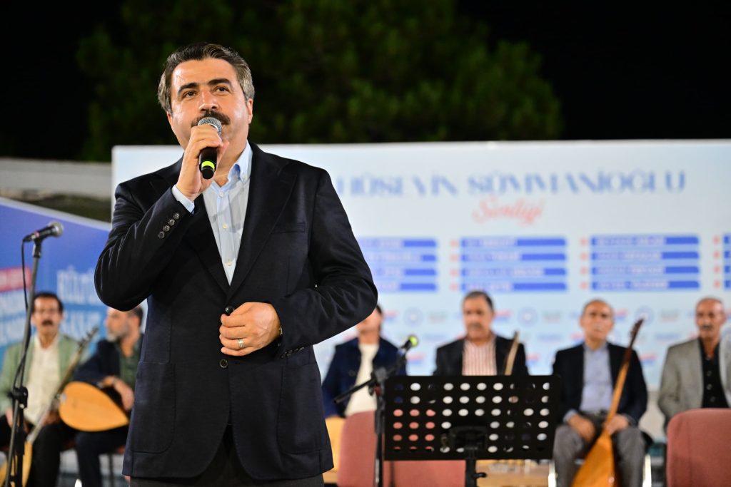 Yıldırım’dan Aşık Hüseyin Sümmanioğlu’na Vefa