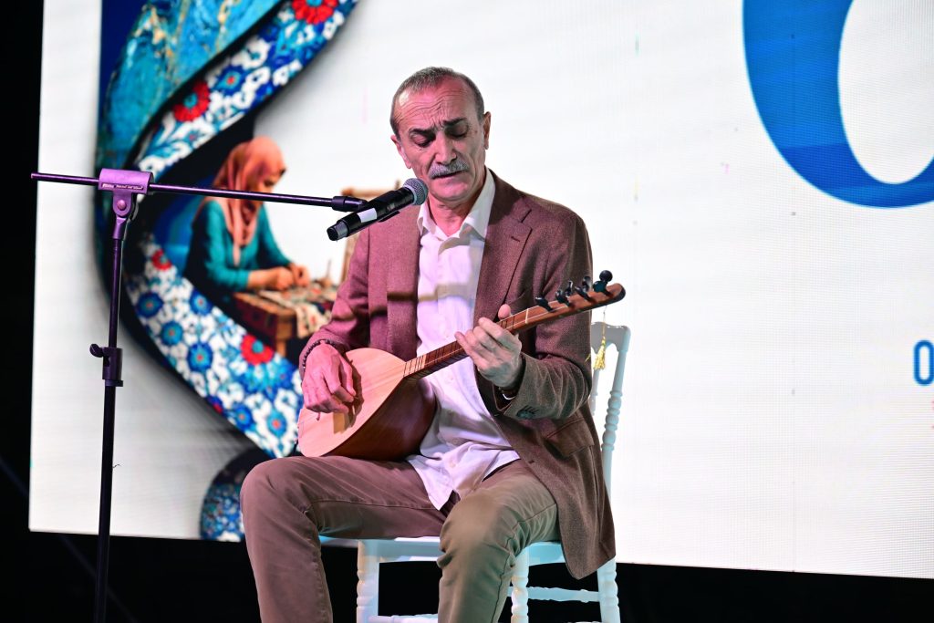Yıldırım’da Kadınlar Üretiyor, Kent Kazanıyor: Kadın Emeği Bursa’da Dev Festivalle Taçlandı!