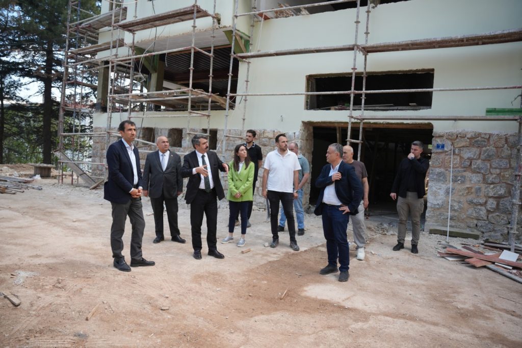 Yıldırım’da Mollaarap Dönüşüyor... Fetih Korusu ve Fevziye Parkı ile Tarihi Miras Geleceğe Taşınıyor