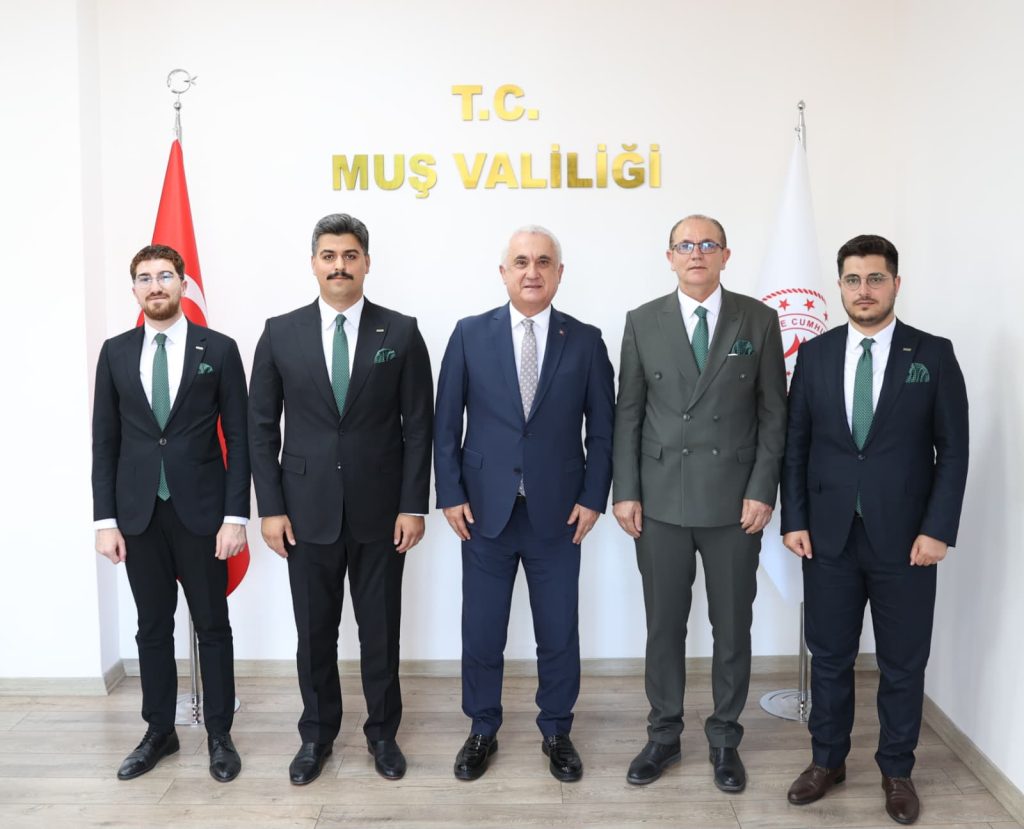 BUMEV Yönetiminden Muş Valisi Avni Çakır’a Ziyaret