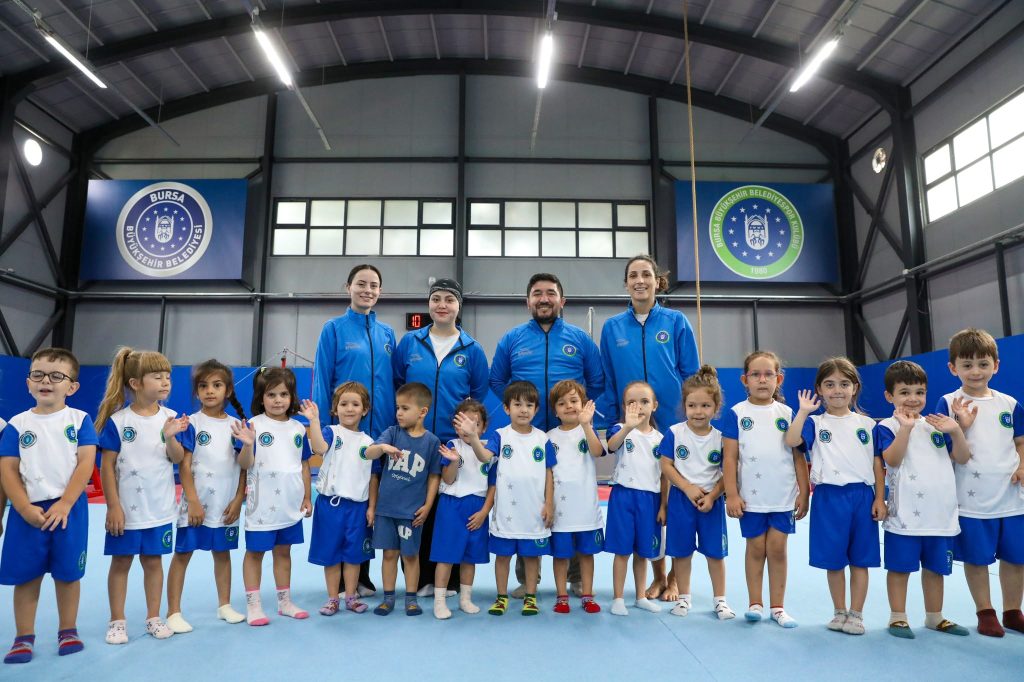 Büyükşehir’in Yaz Spor Okullarında İlk Dönem Tamamlandı