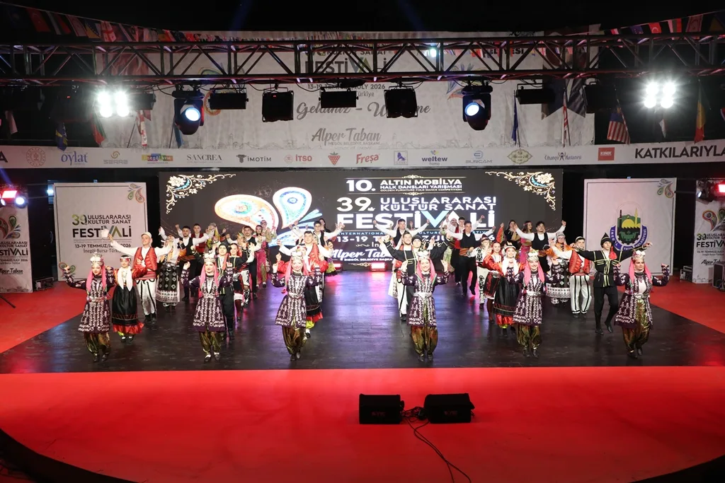Dünyanın Renklerini İnegöl’de Buluşturan Festival Başladı