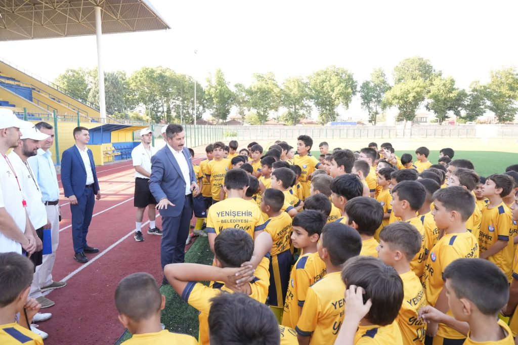 Yenişehir’de Yaz Spor Okulu Heyecanı Başladı
