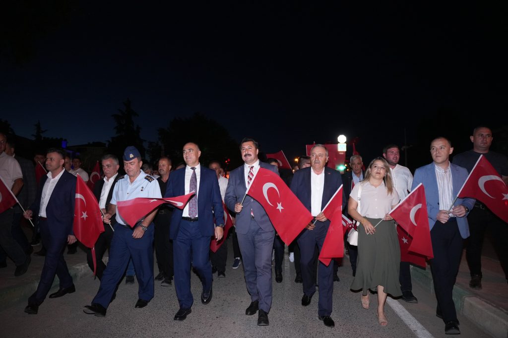 Başkan Ercan Özel: “15 Temmuz; Türk Milletinin Vatanını, Bayrağını, Ezanını Savunduğu Destansı Bir Direniştir,”