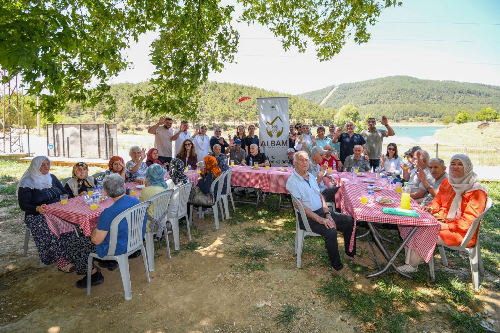 Osmangazi’den Alzheimer Hastalarına Anlamlı Etkinlik