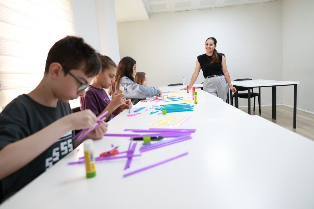 Osmangazi’de Çocuklar Üreterek Büyüyor